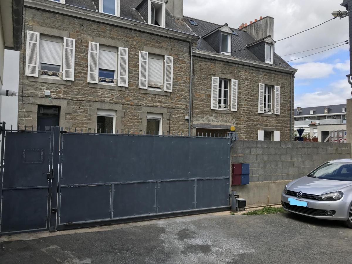 Grand Et Charmant 3 Pieces Breton Saint Brieuc Centre Exterior photo